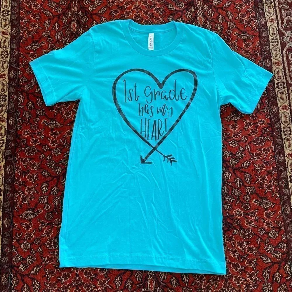 1st Grade Has My Heart T-shirt